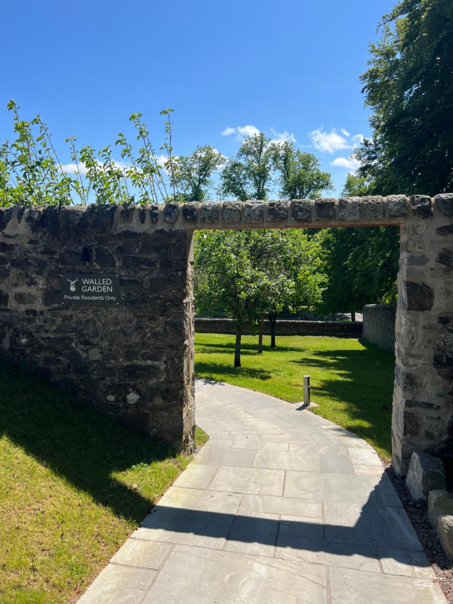 The Old Manse Of Blair, Boutique Hotel & Michelin Restaurant Blair Atholl Kültér fotó